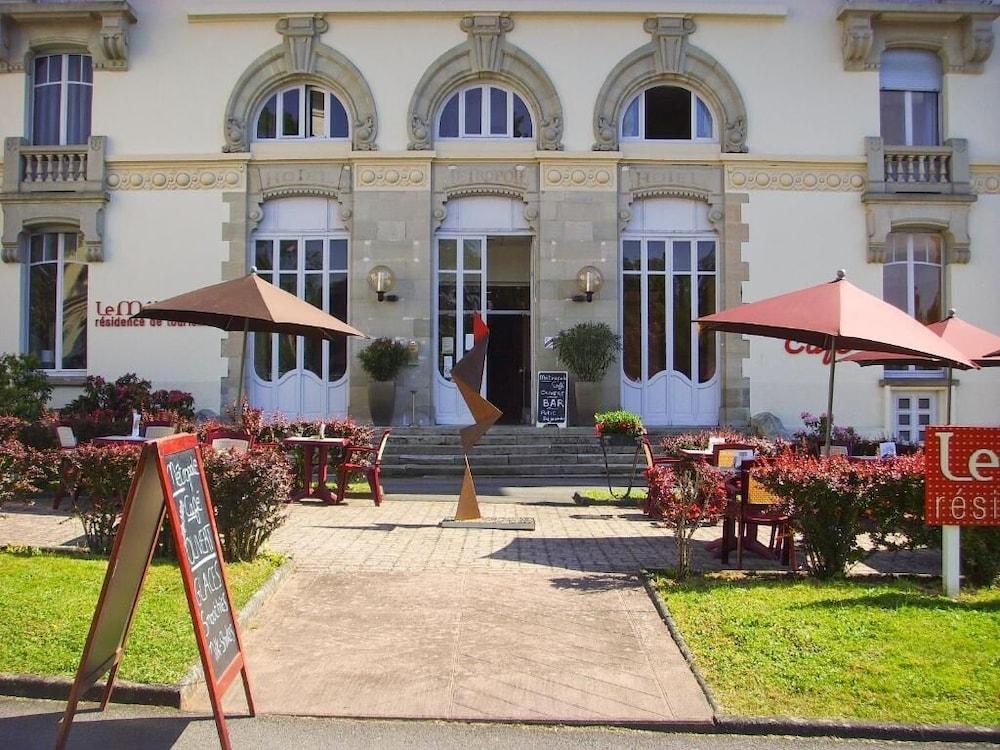 Hotels&Résidences - Les Thermes Luxeuil-les-Bains Exterior foto